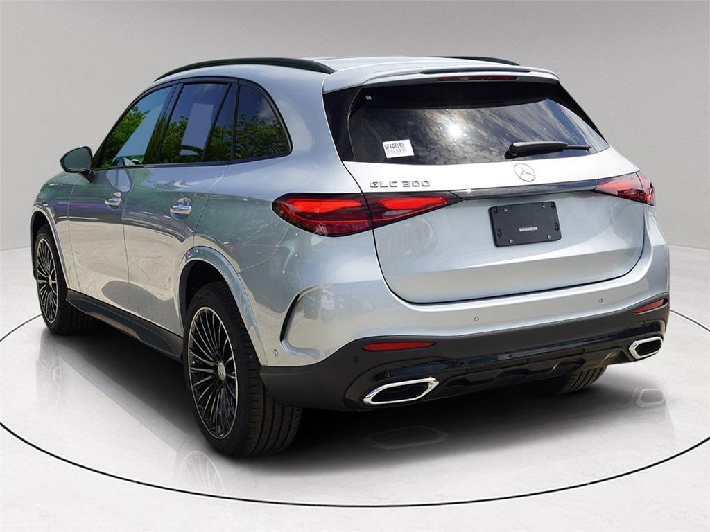 new 2025 Mercedes-Benz GLC 300 car, priced at $54,038
