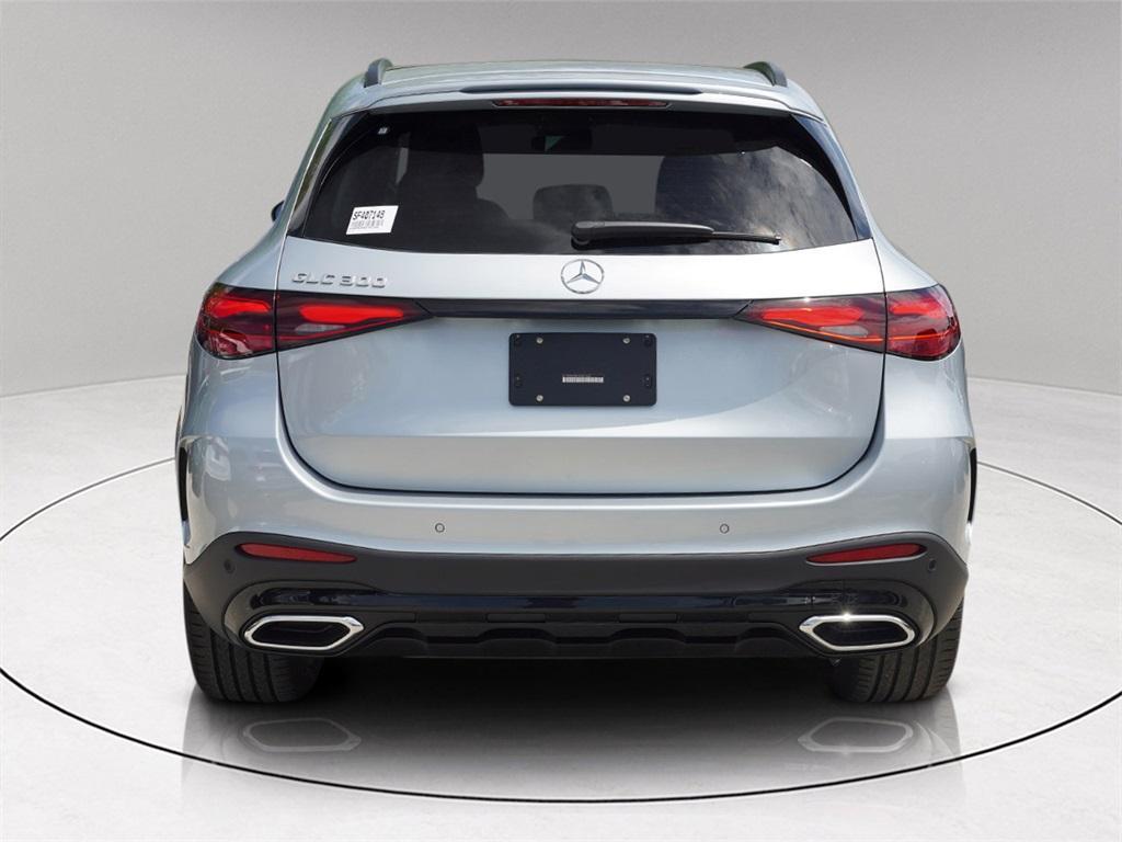 new 2025 Mercedes-Benz GLC 300 car, priced at $54,038