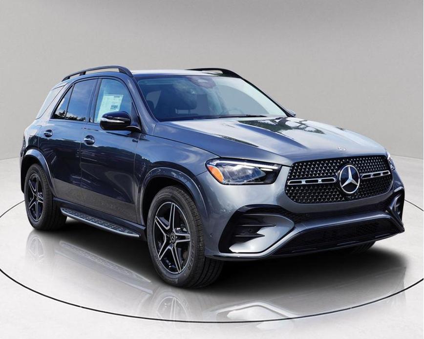 new 2025 Mercedes-Benz GLE 350 car, priced at $68,025