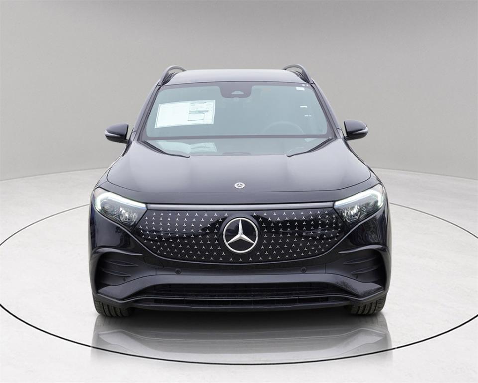 new 2024 Mercedes-Benz EQB 250 car, priced at $63,285