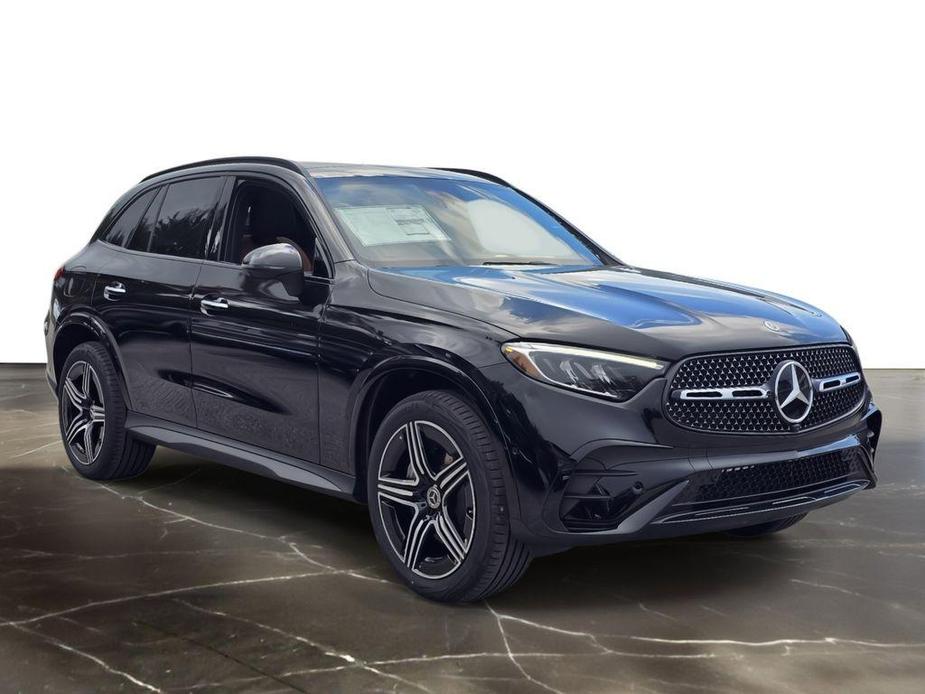 new 2024 Mercedes-Benz GLC 300 car, priced at $54,928