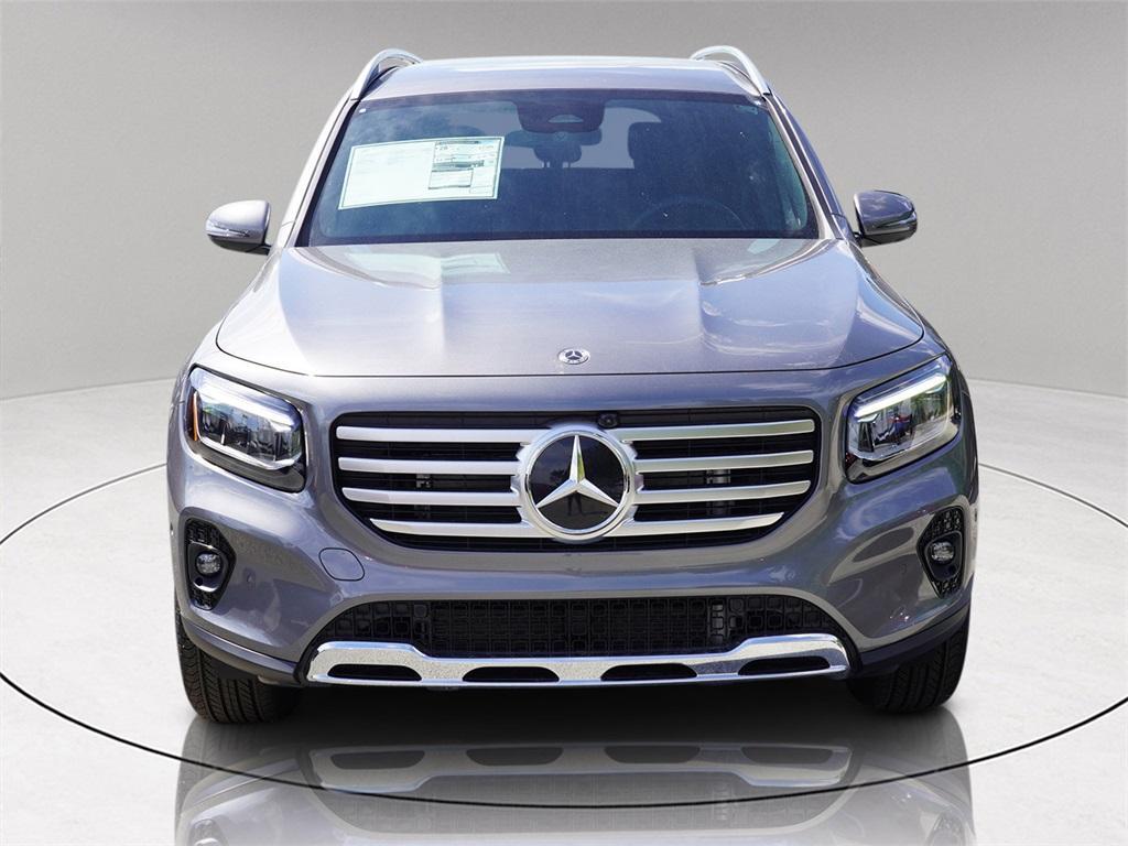 new 2025 Mercedes-Benz GLB 250 car