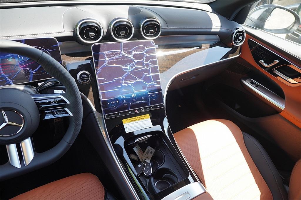 new 2025 Mercedes-Benz GLC 300 car, priced at $54,680
