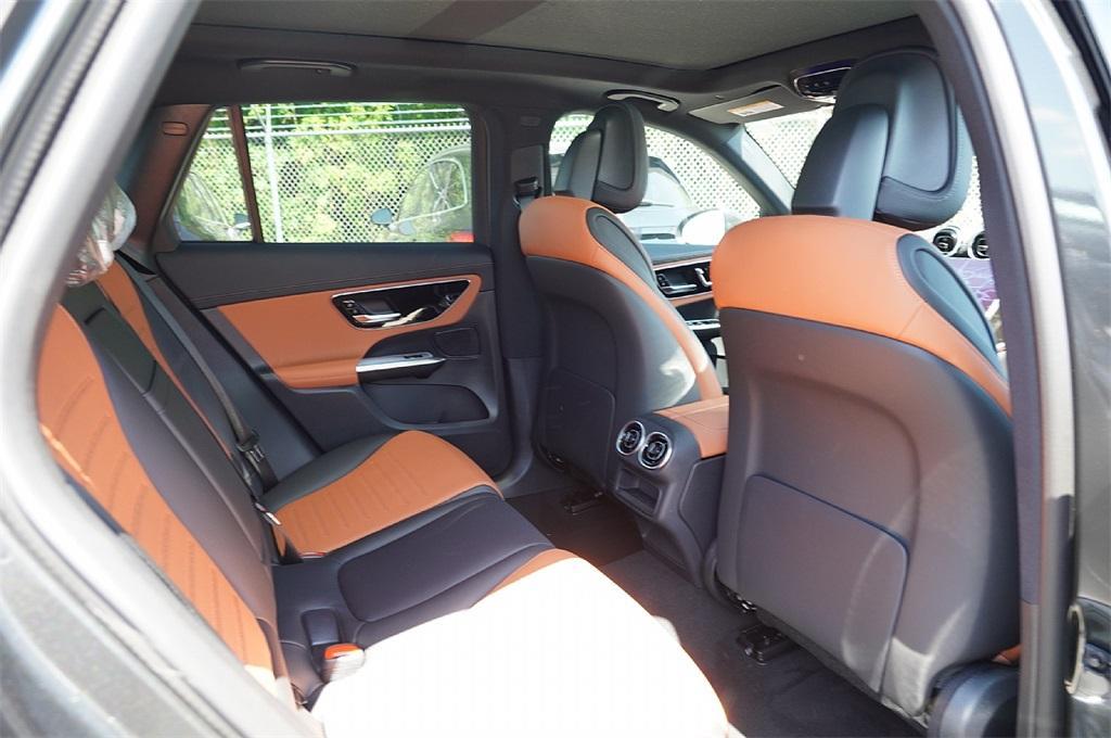 new 2025 Mercedes-Benz GLC 300 car, priced at $54,680