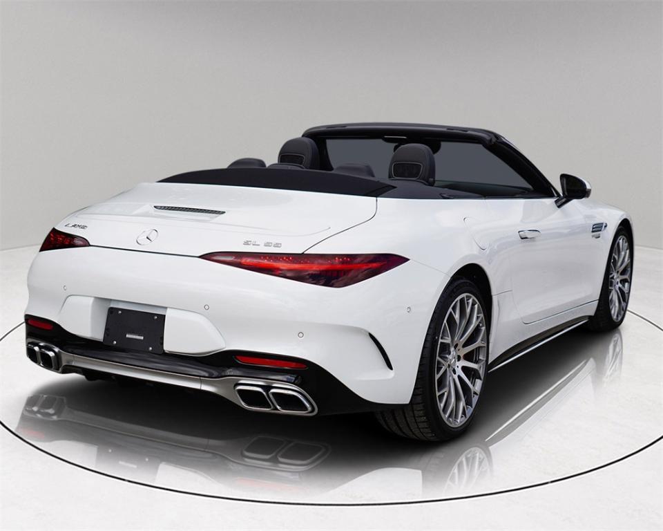 new 2025 Mercedes-Benz AMG SL 55 car, priced at $152,895