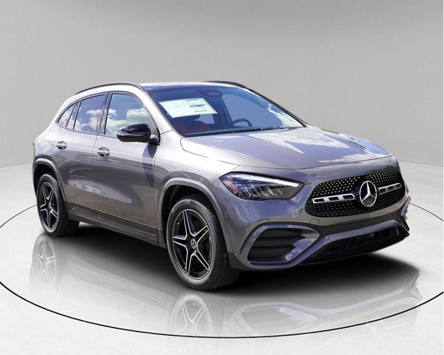 new 2025 Mercedes-Benz GLA 250 car, priced at $47,226