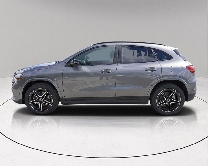 new 2025 Mercedes-Benz GLA 250 car, priced at $47,226