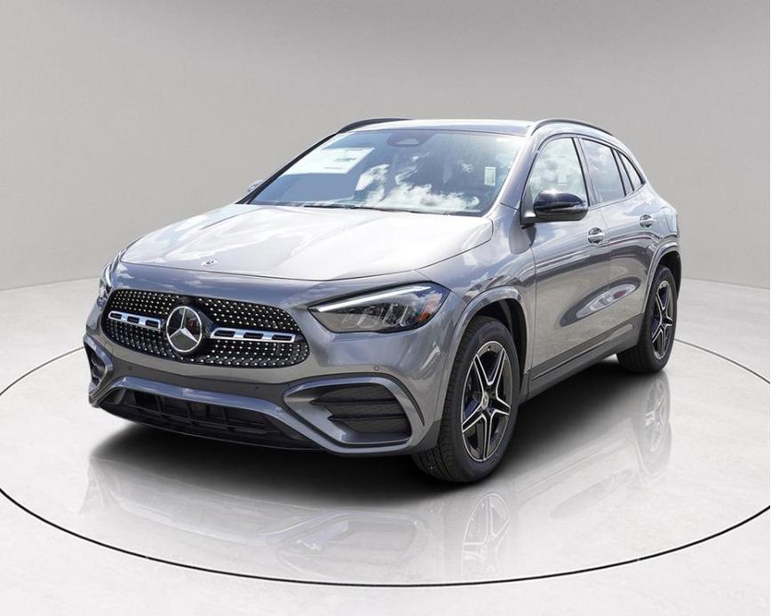 new 2025 Mercedes-Benz GLA 250 car, priced at $47,226