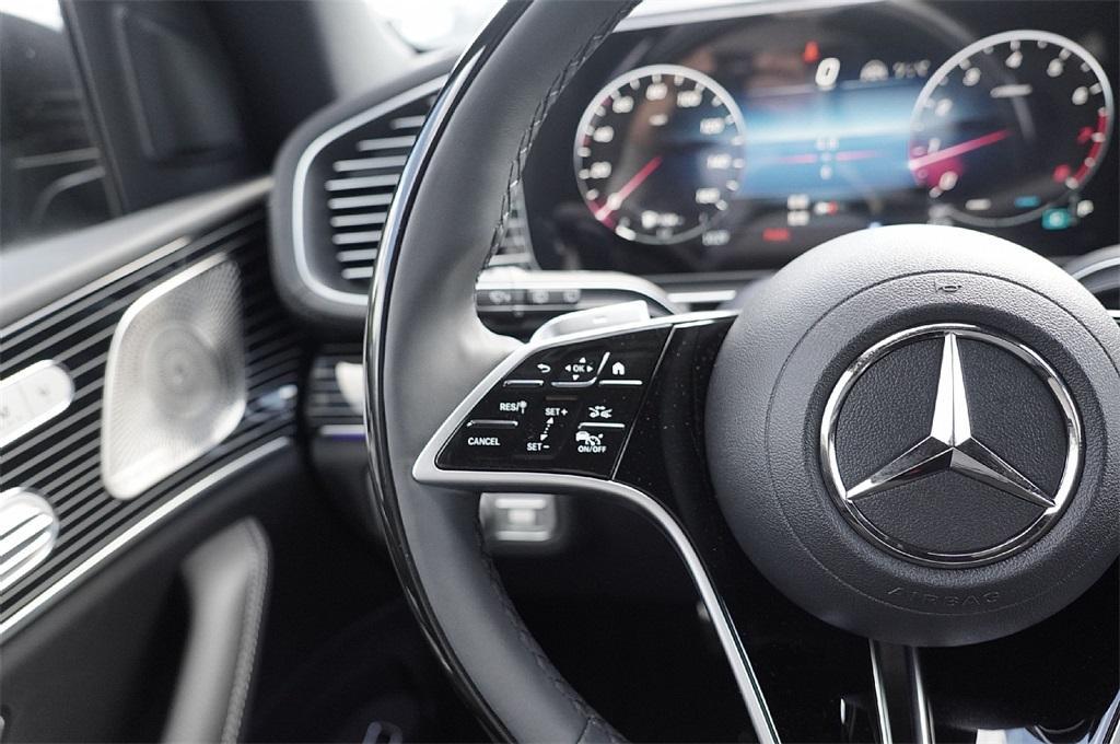 new 2026 Mercedes-Benz GLS 580 car, priced at $114,728