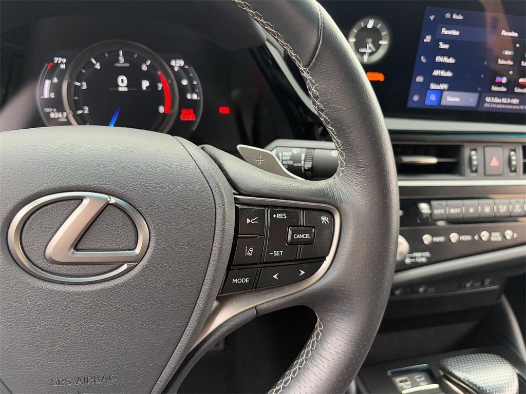 used 2023 Lexus ES 350 car, priced at $40,994