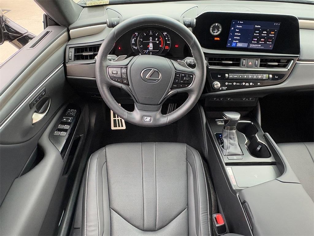 used 2023 Lexus ES 350 car, priced at $40,994