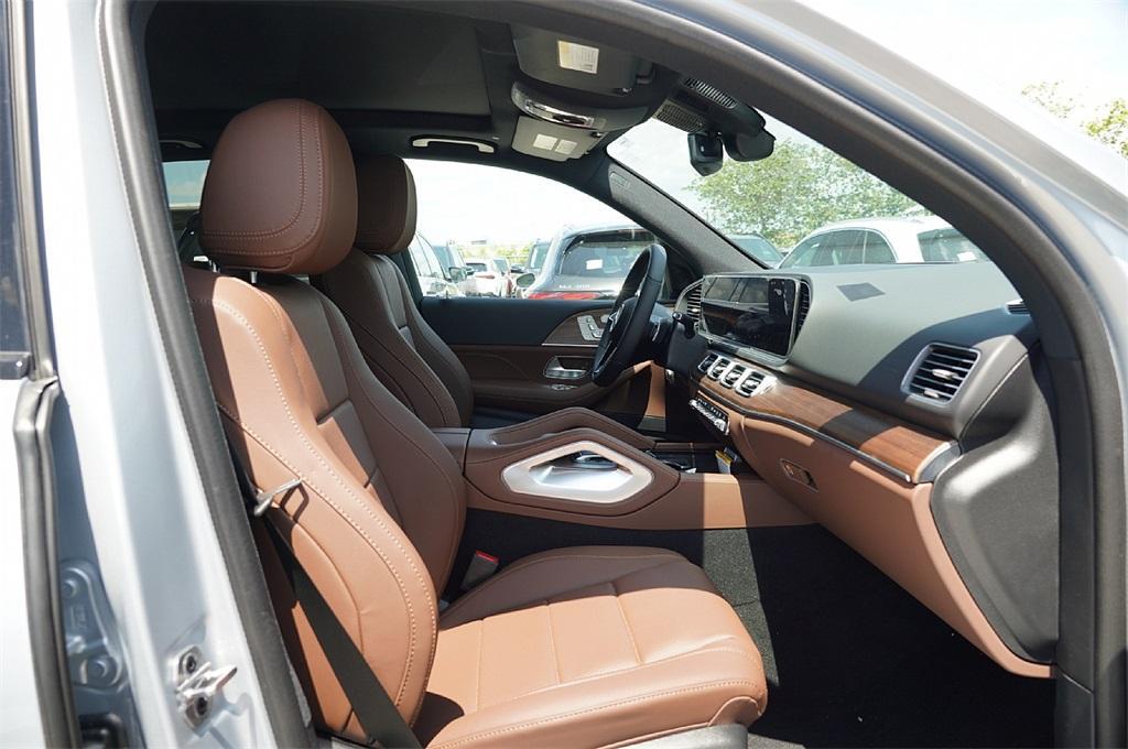 new 2025 Mercedes-Benz GLE 450e car, priced at $74,999