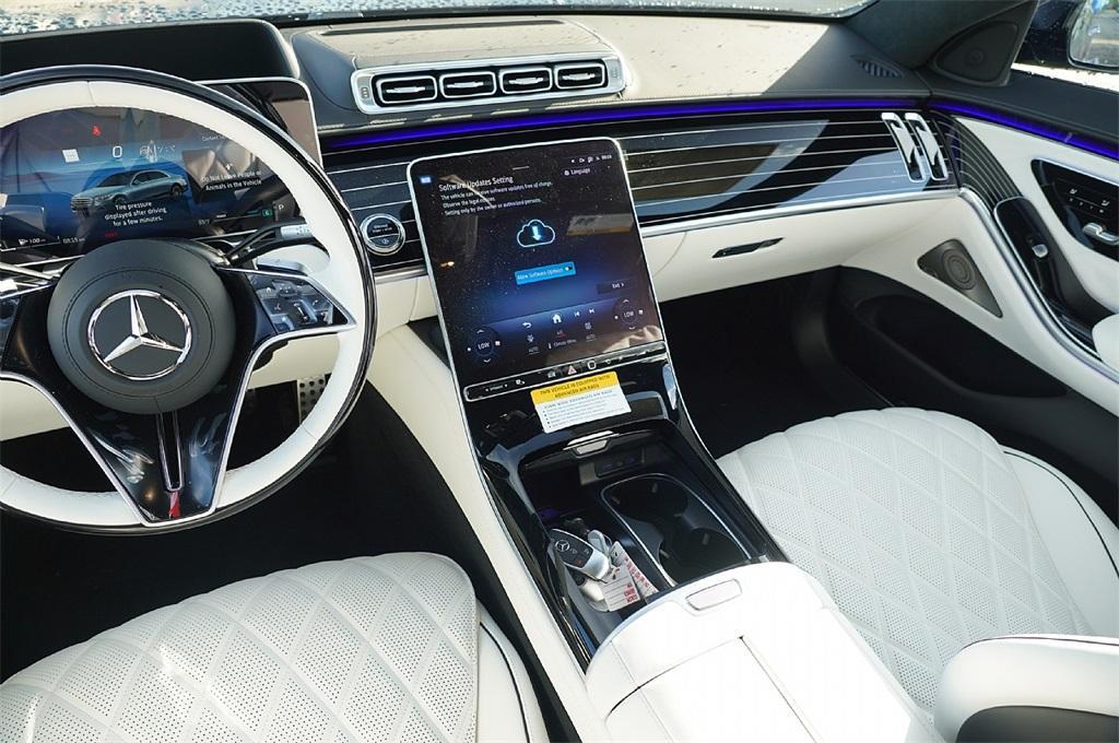 new 2025 Mercedes-Benz S-Class car, priced at $155,157