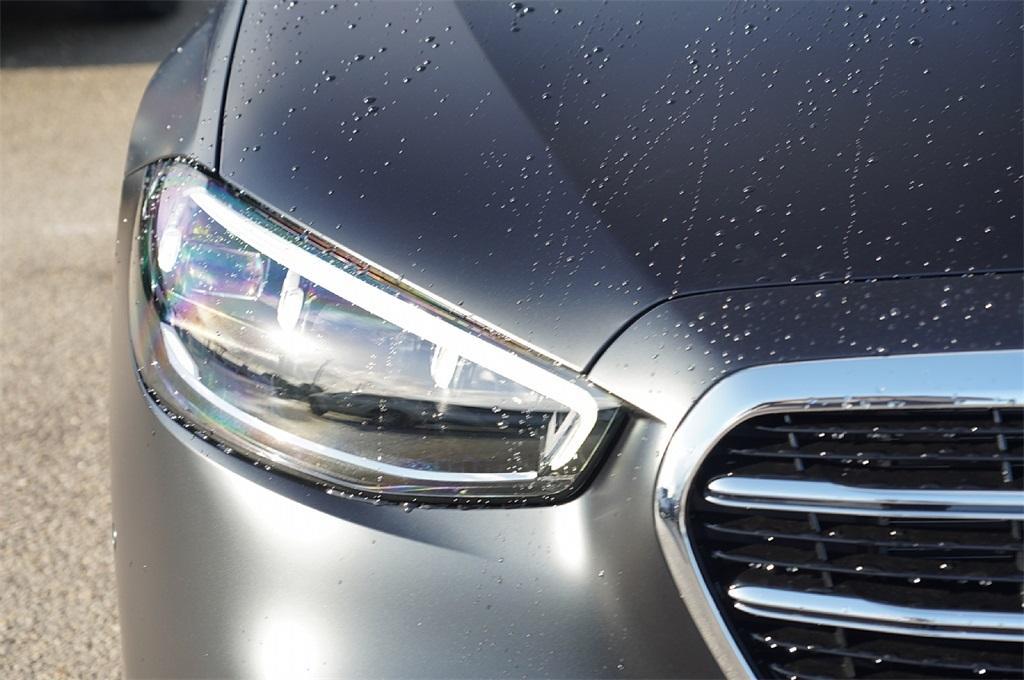 new 2025 Mercedes-Benz S-Class car, priced at $155,157