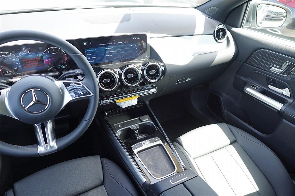 new 2026 Mercedes-Benz GLA 250 car, priced at $41,187