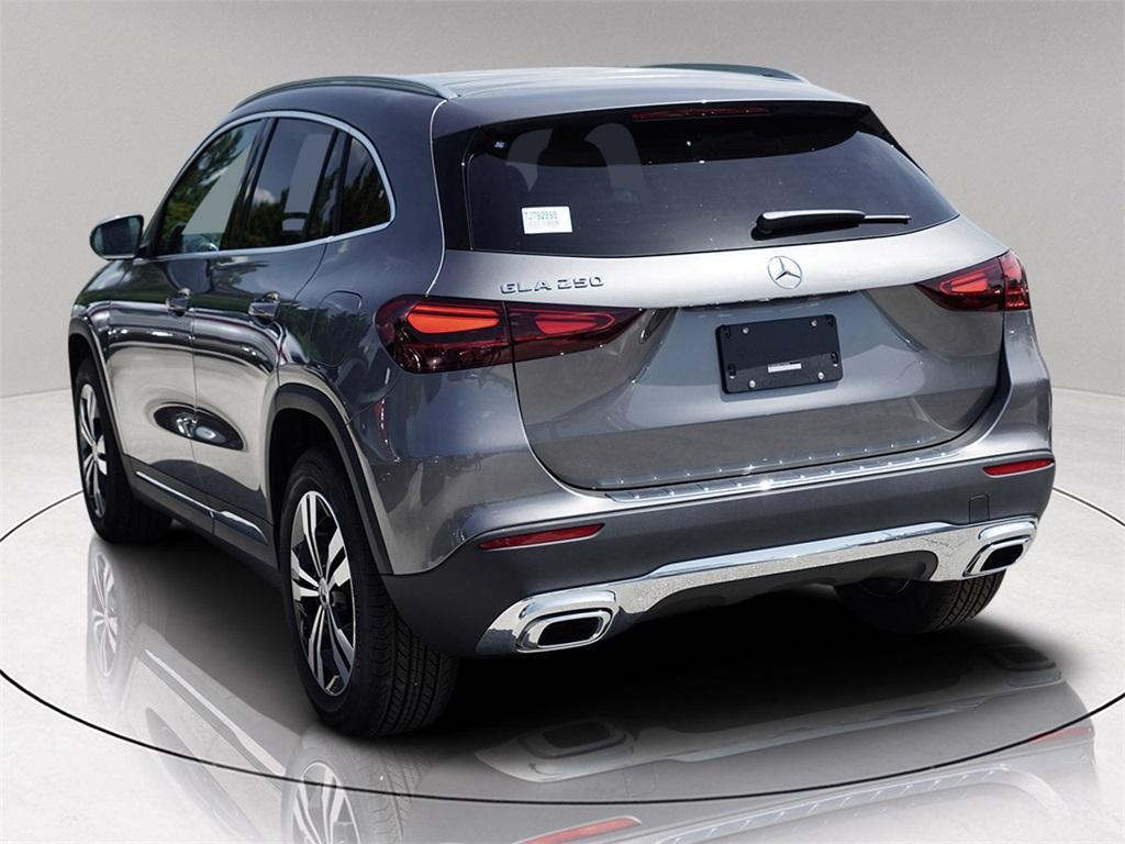 new 2026 Mercedes-Benz GLA 250 car, priced at $41,187