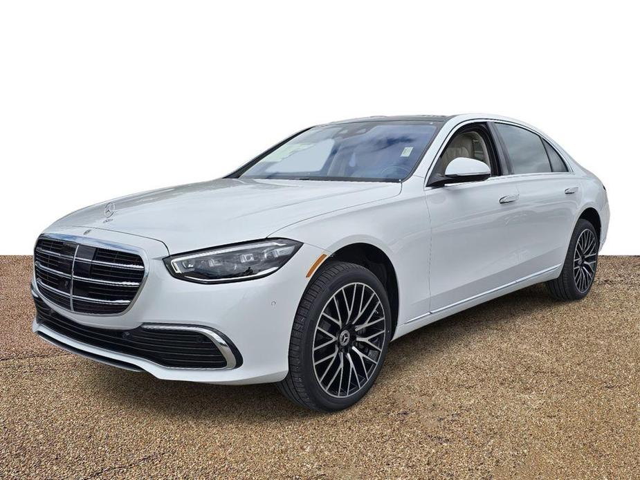 new 2024 Mercedes-Benz S-Class car, priced at $111,670