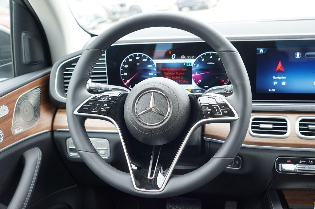 new 2025 Mercedes-Benz GLE 350 car, priced at $72,094