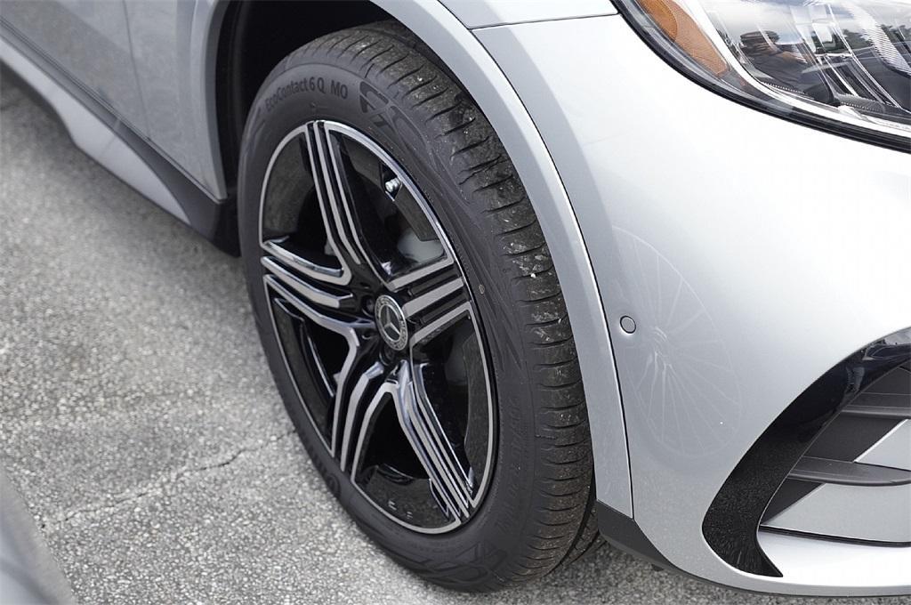 new 2026 Mercedes-Benz GLC 300 car, priced at $53,892