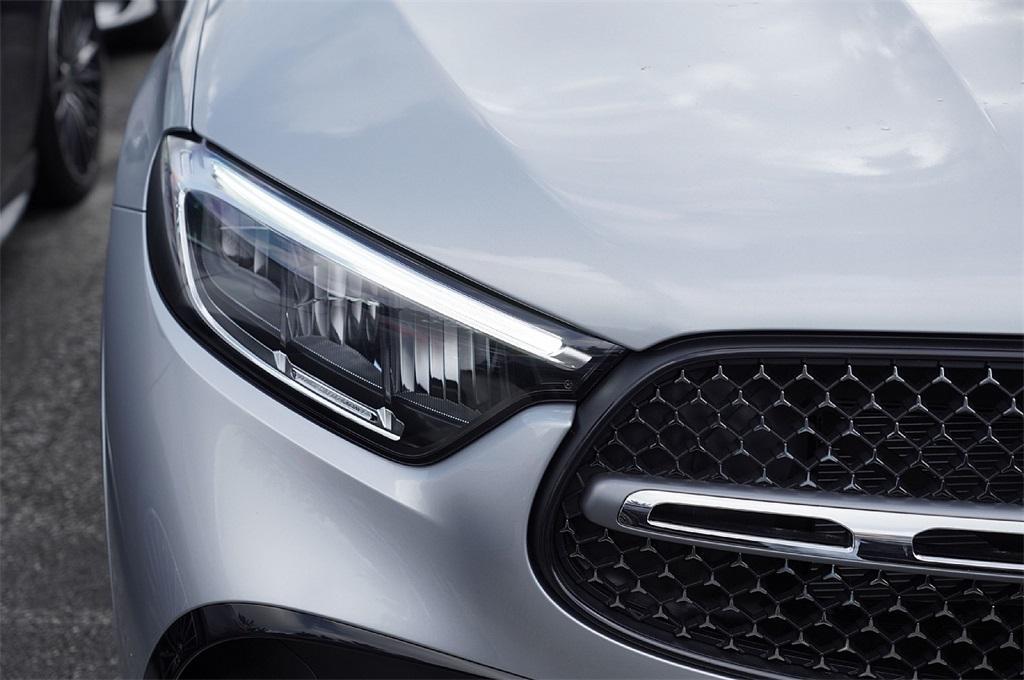 new 2026 Mercedes-Benz GLC 300 car, priced at $53,892