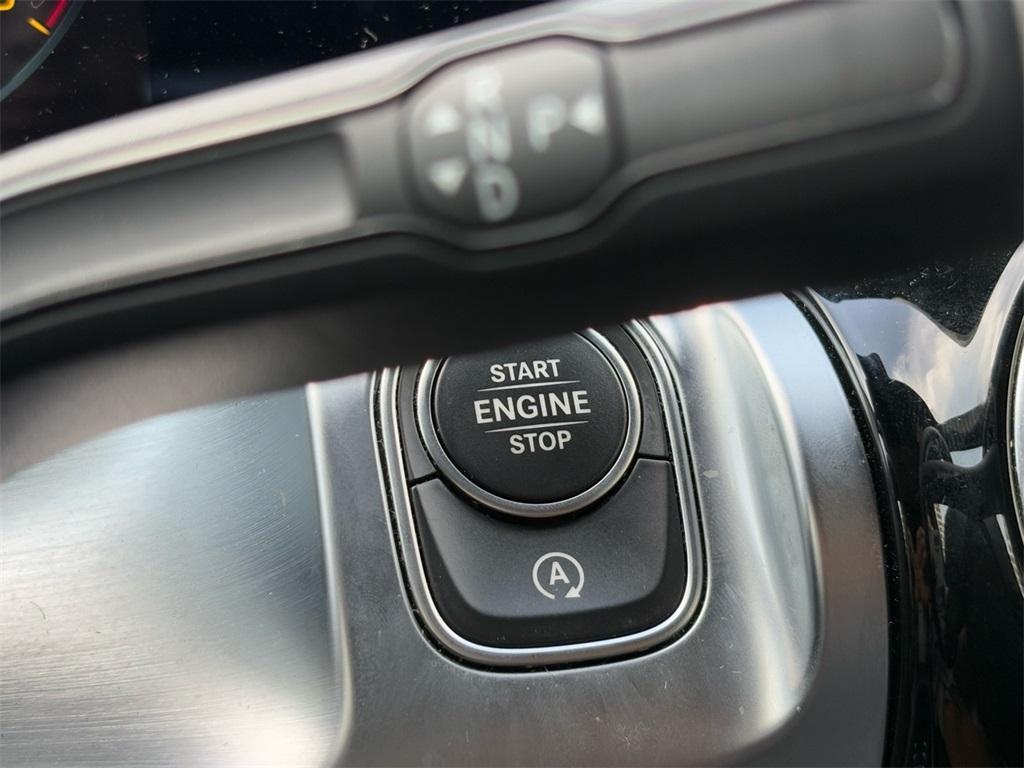 used 2021 Mercedes-Benz GLB 250 car, priced at $30,995