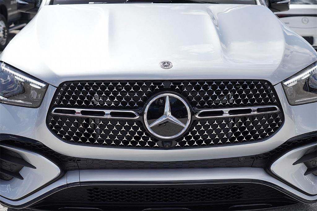 new 2026 Mercedes-Benz GLE 450 car, priced at $78,581