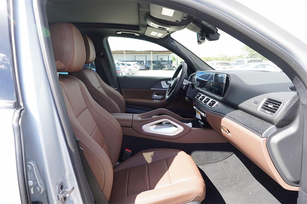 new 2026 Mercedes-Benz GLE 450 car, priced at $78,581