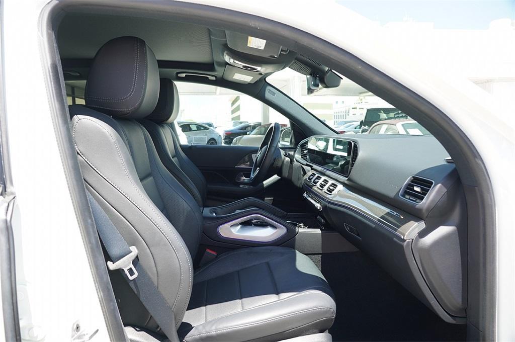 used 2022 Mercedes-Benz GLE 450 car, priced at $52,995