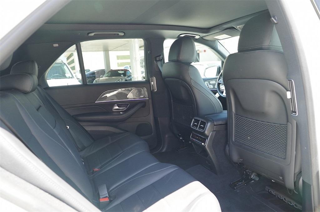 used 2022 Mercedes-Benz GLE 450 car, priced at $52,995