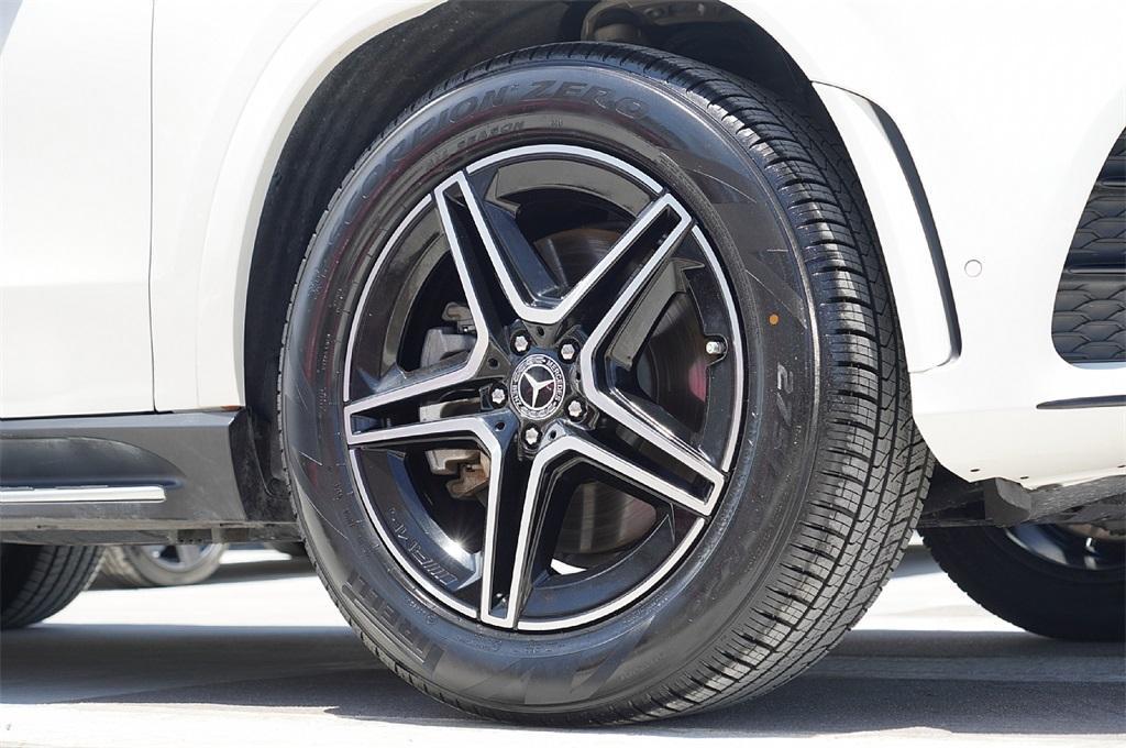 used 2022 Mercedes-Benz GLE 450 car, priced at $52,995