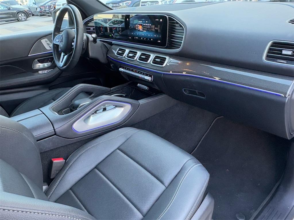 used 2022 Mercedes-Benz GLE 450 car, priced at $53,995