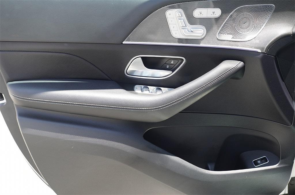 used 2022 Mercedes-Benz GLE 450 car, priced at $52,995
