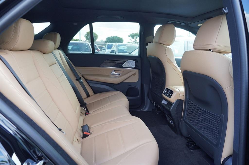 new 2026 Mercedes-Benz GLE 450 car, priced at $81,253
