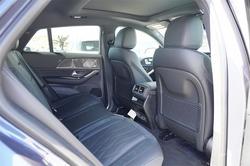 new 2025 Mercedes-Benz AMG GLE 53 car, priced at $101,431