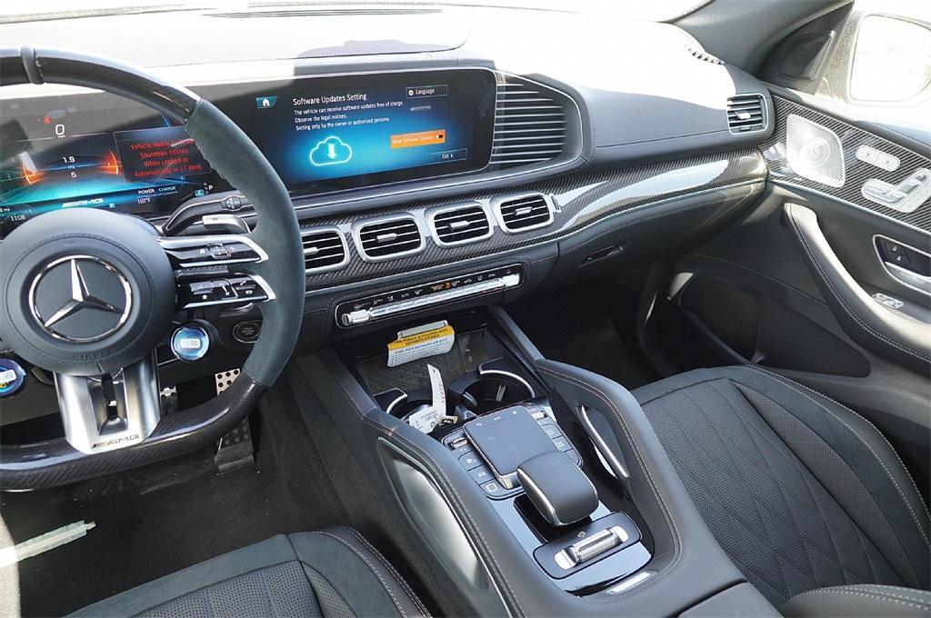 new 2025 Mercedes-Benz AMG GLE 53 car, priced at $101,431
