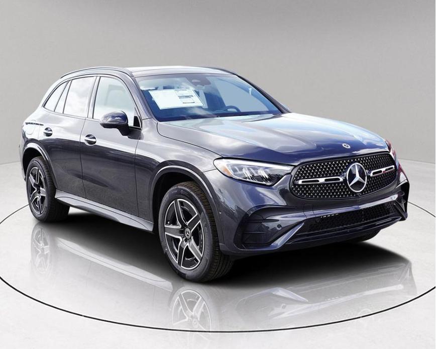 new 2025 Mercedes-Benz GLC 300 car, priced at $54,029