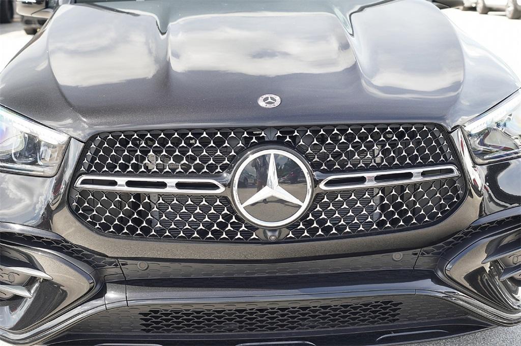 new 2025 Mercedes-Benz GLE 450e car, priced at $65,576