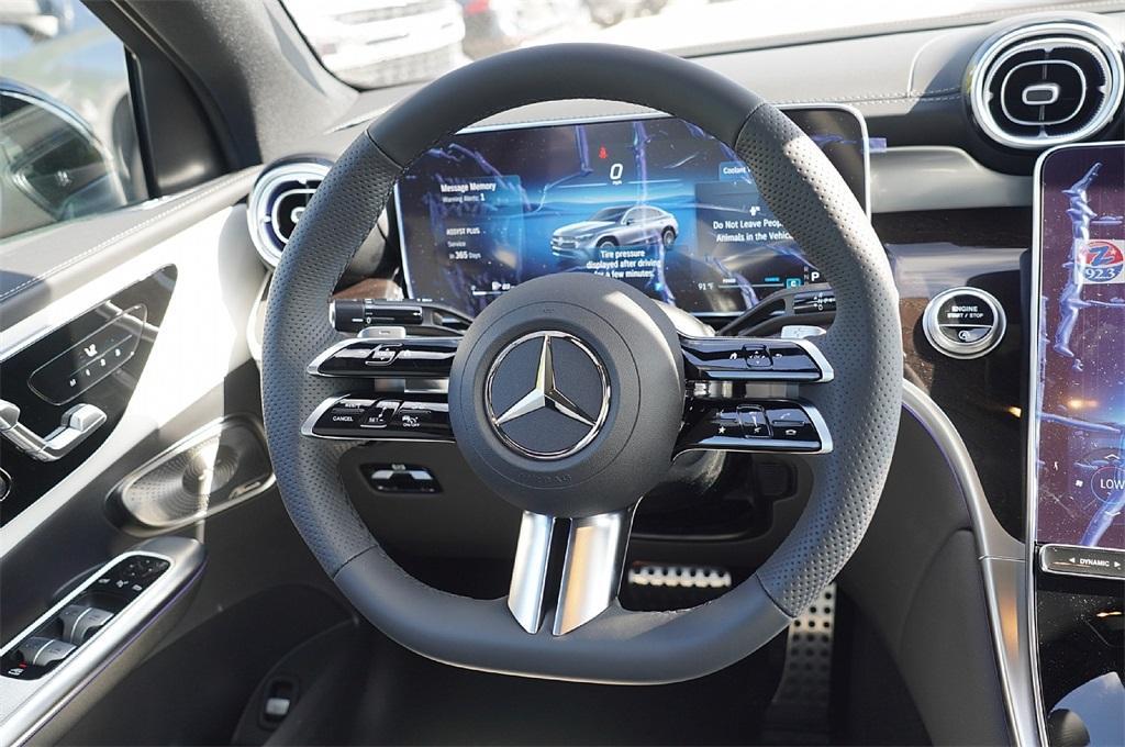 new 2025 Mercedes-Benz GLC 300 car, priced at $65,573