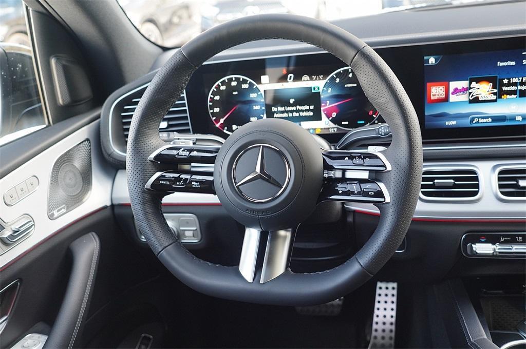 new 2025 Mercedes-Benz GLS 450 car, priced at $90,857