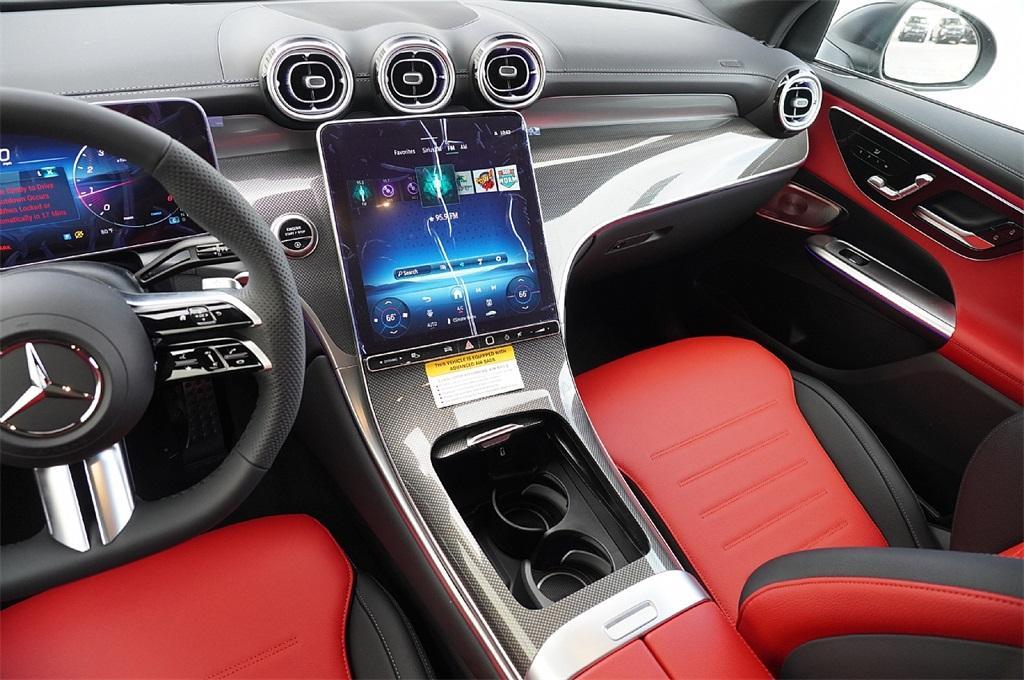 new 2025 Mercedes-Benz GLC 300 car, priced at $58,972