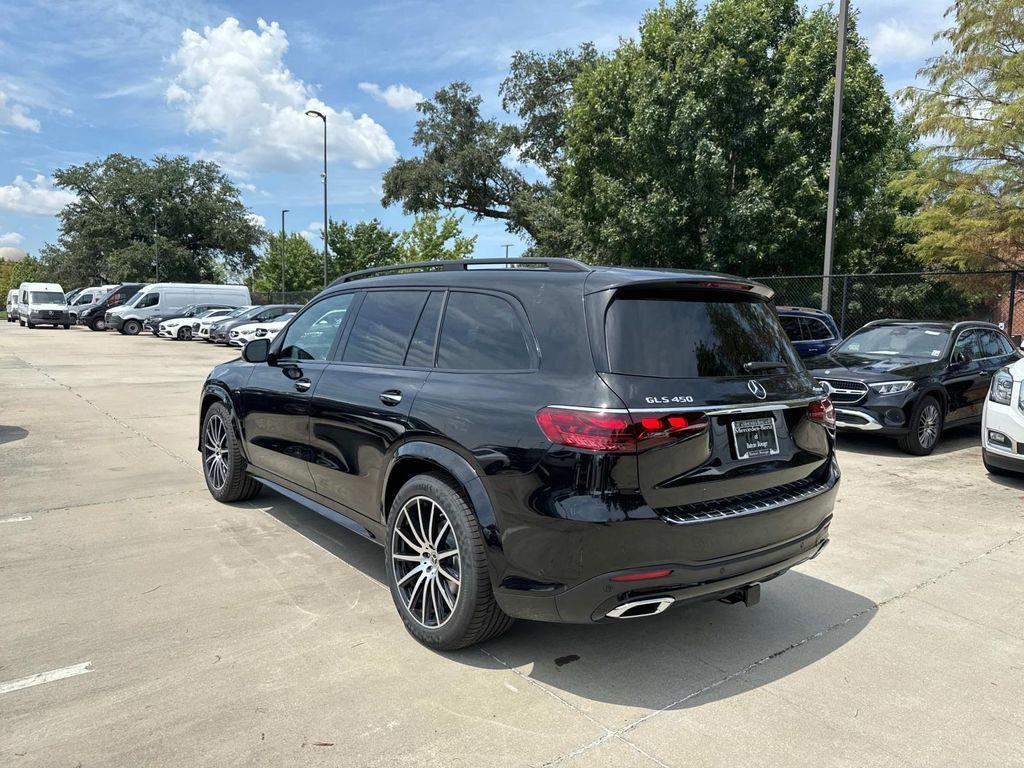 new 2025 Mercedes-Benz GLS 450 car, priced at $97,415