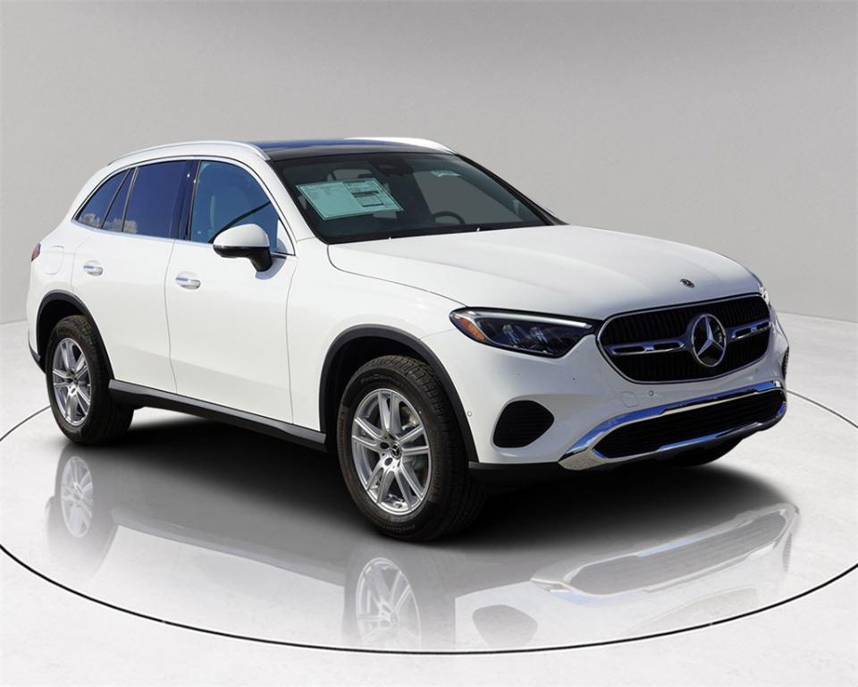 new 2025 Mercedes-Benz GLC 300 car, priced at $52,385