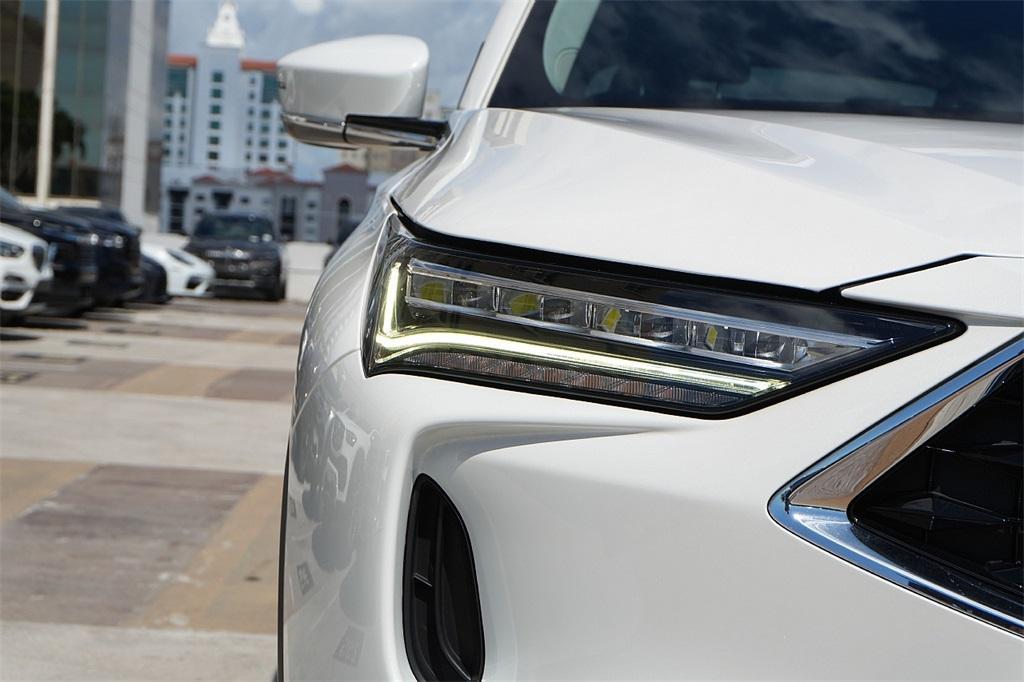 used 2023 Acura MDX car, priced at $34,325