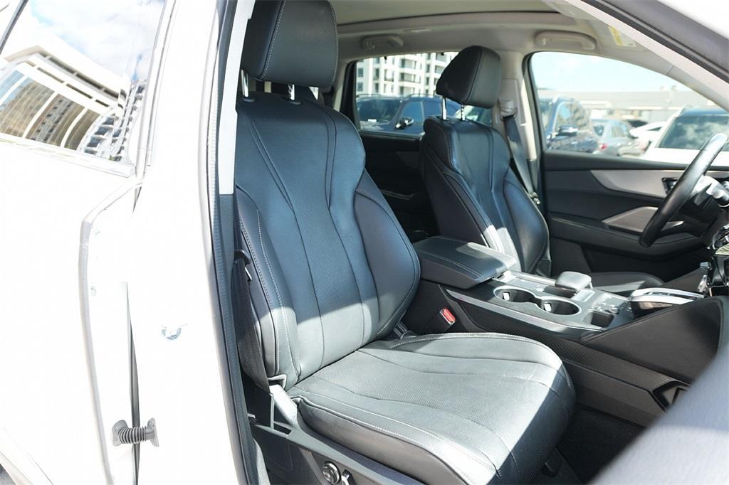 used 2023 Acura MDX car, priced at $34,325