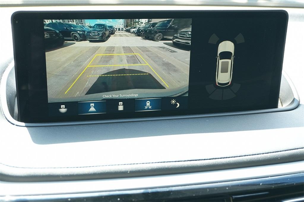 used 2023 Acura MDX car, priced at $34,325