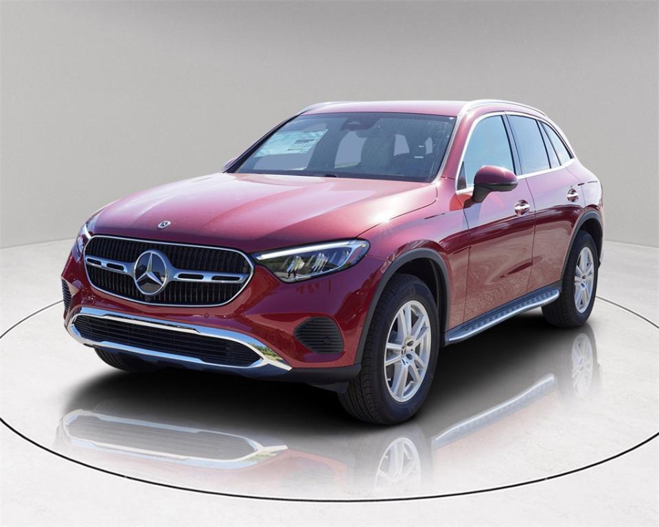 new 2025 Mercedes-Benz GLC 300 car, priced at $48,576