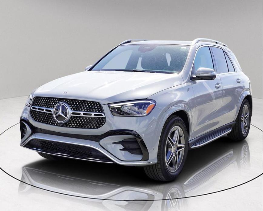 new 2025 Mercedes-Benz GLE 580 car, priced at $89,099