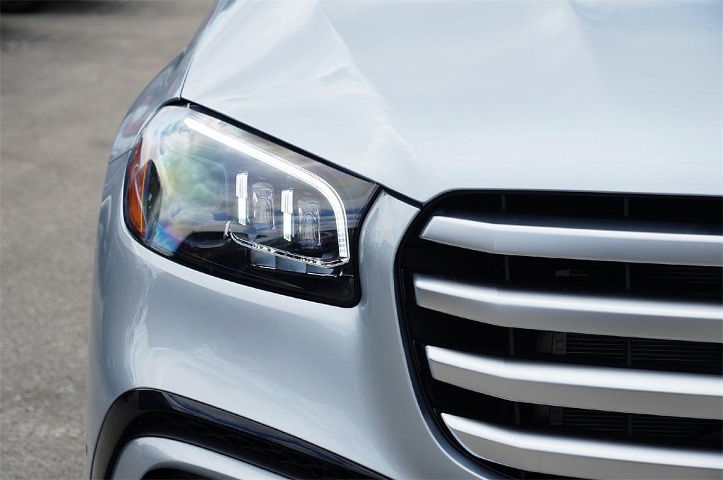 new 2025 Mercedes-Benz GLS 450 car, priced at $86,408