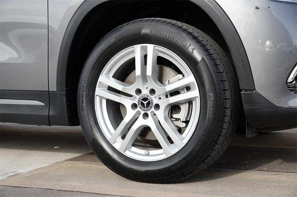 used 2021 Mercedes-Benz GLA 250 car, priced at $28,400