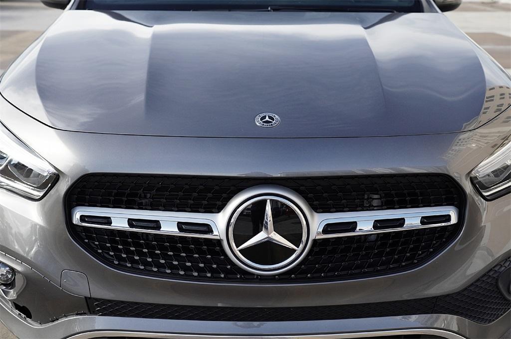 used 2021 Mercedes-Benz GLA 250 car, priced at $28,400